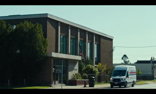 Starosta Kingstownu - Série 1-Jako pavouk (Jeremy Renner,Taylor Handley,Dianne Wiest-2021 Thriller-Krimi-Dráma-Bdrip -1080p ) en+Cz dabing-Cz titulky avi