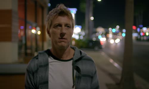 Cobra Kai S01E04 - Cobra Kai neumírá (2018) akční komedie rodinný sportovní czdab mkv