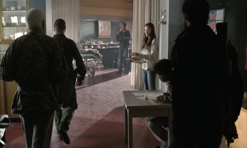 Falling Skies - S01E08 Tajemství mkv