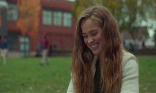 Krásnych sedemnásť - Hořkých sedmnáct - The Edge of Seventeen (2016) EN CZ SK (1080p BluRay x265 Garshasp) mkv