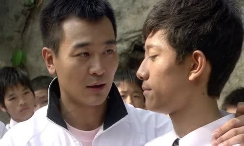 Hledá se Jackie Chan (Jackie Chan,Yibai Zhang,Tiffany Tang-2009 Akční-Komedie-Rodinný-Bdrip -1080p ) Cz dabing mp4