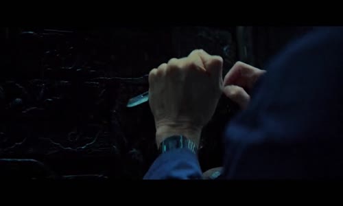 Uvnitř WEB-DL CZ 5 1 EN 5 1 2023 1080p mkv