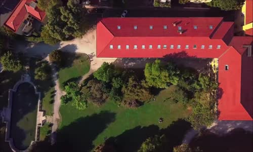 Cestování - Město Milán nabízí krom módy i památky a mnoho architektonických staveb avi