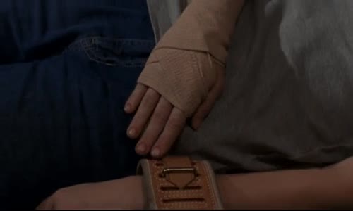 Roswell 02x13-podezrele-chovani DVDRip CZ avi