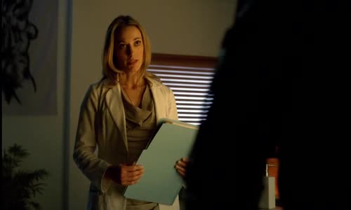 Dívka odjinud S03E03 Zastydlá puberta (Lost Girl) 480p Cz avi