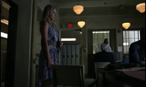 Dívka odjinud S03E11 Chůva k pohledání (Lost Girl) 480p Cz avi