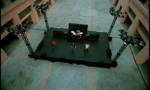 Puddle Of Mudd - She Hates Me (2002) VOB