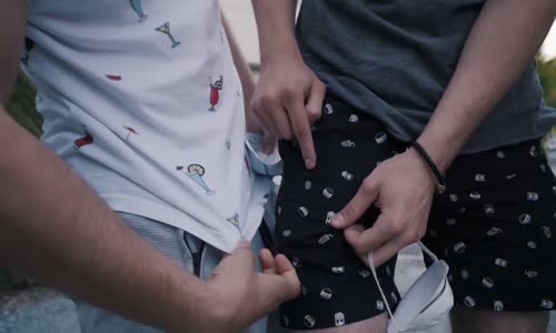 OPUŠTĚNÁ LUXUSNÍ VILA MILIARDÁŘE KREJČÍŘE! (1080p_60fps_H264-128kbit_AAC) mp4