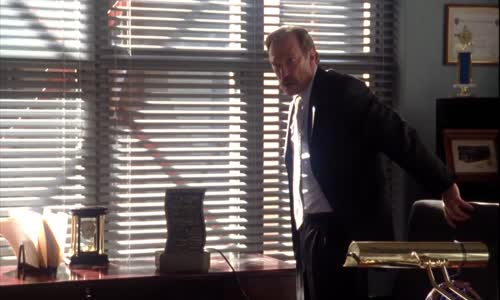 Monk - 02x05 - 5 epizóda - Pán Monk a prastarý muž mp4