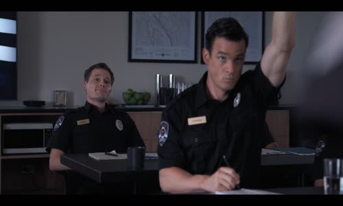 Good Cop Bad Cop 2025 S01E01 CZtit V OBRAZE 1080p mkv
