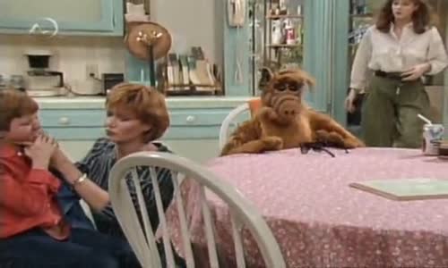 ALF S02E19 -Ustedri-mi-ten-najlepsi-uder-(SKda b) avi