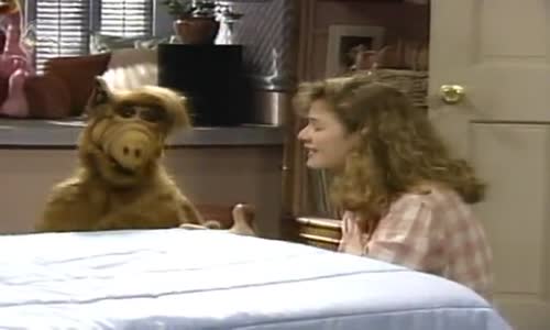 ALF S04E03 - Najdite ho ziveho alebo mrtveho (SKdab) avi