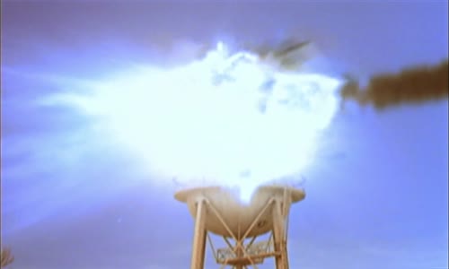 Smallville S01E14 Nulové následky (2001) CZdab H265 mkv