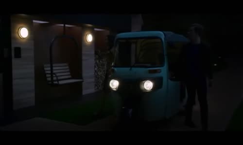 Černé zrcadlo S04E04 (017) (2017 FHD) DJ na odstřel (SƊ) mp4