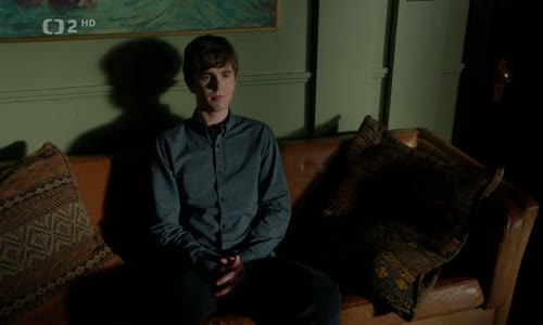 Batesův motel S04E06 Trezor--CZ-dabing,Drama,Mysteriózn í,Horor,Thriller,2013–7 mp4