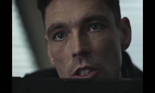 Černé zrcadlo S07E04 (Black Mirror 2025) 1080p h264 CZ mkv