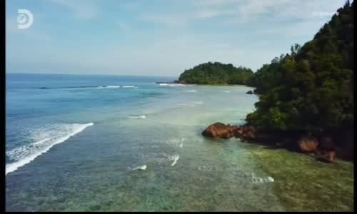 Ed Stafford - Muz, zena a dieta v divocine 01x01 - Dolu su divoke vlny mkv