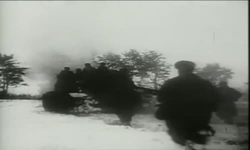 Bitevni pole - Bitva na Východě 1 (480p_25fps_H264-128kbit_AAC) mp4