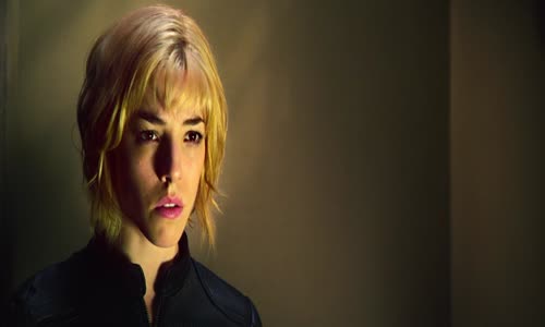 Dredd 2012 avi