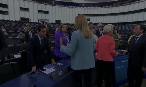 KOLIK € ČINÍ PLAT EUROPOSLANCE mp4