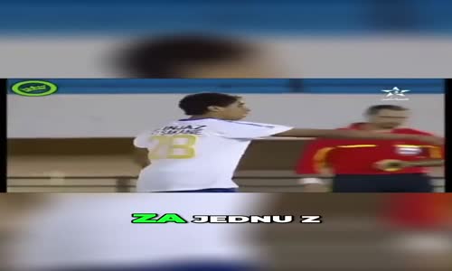 Nejpodivnější penalta v historii fotbalu mp4