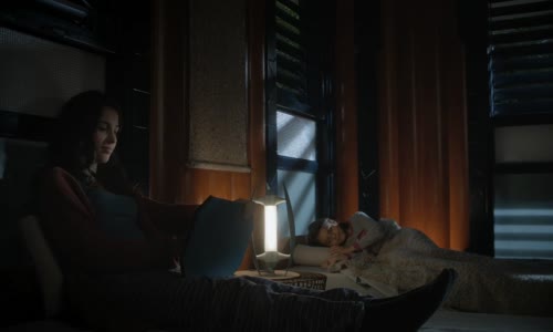 Terra Nova - (2011) S01E03 CZ dab 720p - Instinkt mkv