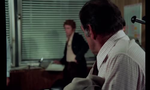 Nelítostný souboj (Lino Ventura,Patrick Dewaere,Victor Lanoux-1975 Krimi-Drama-Bdrip -1080p -digit remastrované) Cz dabing mkv