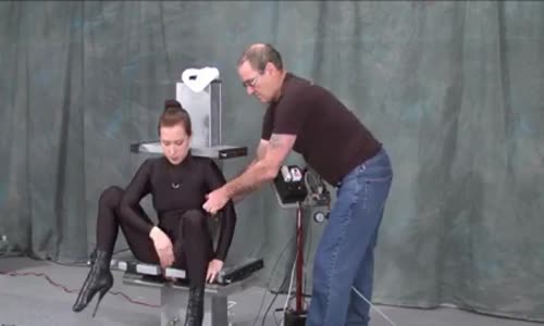 Tied and fucking machine_4678729 mp4