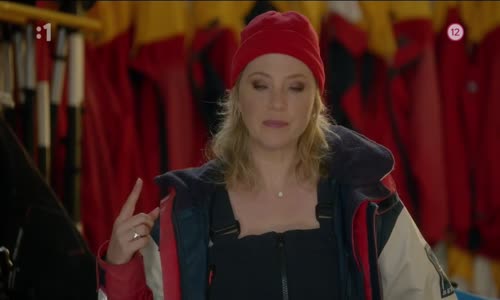 Candice Renoirová - Candice Renoir S03E07 Skutočnú charitu treba začať od seba 2015 SK TvRip HEVC 720p mp4