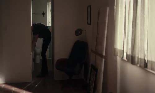 Zloději a lháři (Emily Ratajkowski,Theo James,Bob Stephenson-2019 Krimi-Dráma-Bdrip 1080p ) Cz dabing mp4