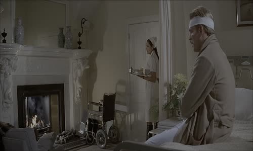 14 Nikdy neříkej nikdy (1983) UHDR cz en mkv