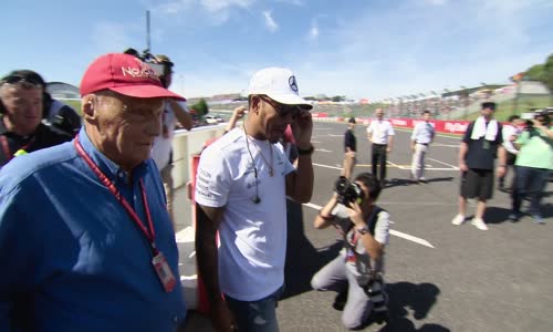 F1 Touha po vitezstvi E04 Temné časy mkv