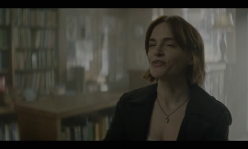 You 2018 S05E02 2160p NF WEB-DL Hybrid HDR DV HEVC DDP5 1 CZ mkv