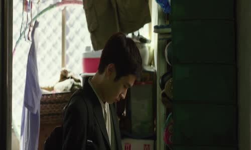 Parazit Gisaengchung 2019 1080p cz dab mkv