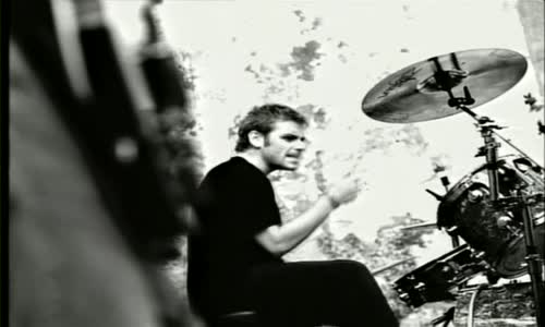 The Cranberries - 1994 - Zombie vob