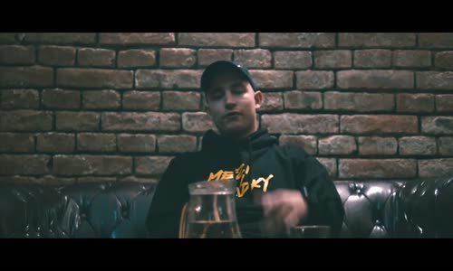 MICHAJLOV x DANIEL x MARYS - SHISHA + MATYS [VDownloader] (04m00s) mkv