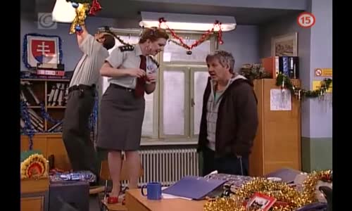 Profesionali S01E17 Vianoce mp4