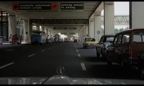 Policajt v africe 1978 (1080p) mp4