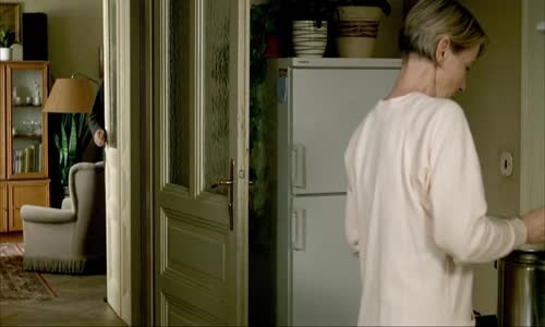 Vratne lahve 2007 1080p_h265 mkv